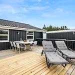 Emilia - 1-8km From The Sea By Interhome Semesterbostad
