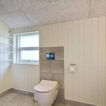 Emilia - 1-8km From The Sea By Interhome Blåvand