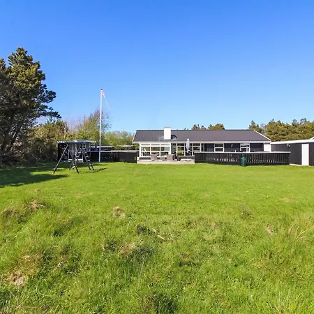 Emilia - 1-8km From The Sea By Interhome *