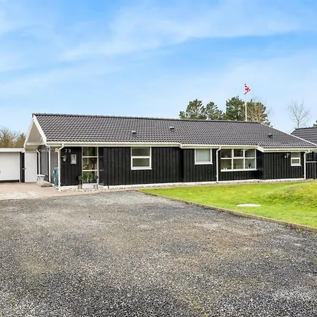 Emilia - 1-8km From The Sea By Interhome Holiday home *