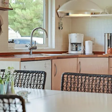 Emilia - 1-8km From The Sea By Interhome Ferienhaus *