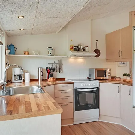 Emilia - 1-8km From The Sea By Interhome Blåvand
