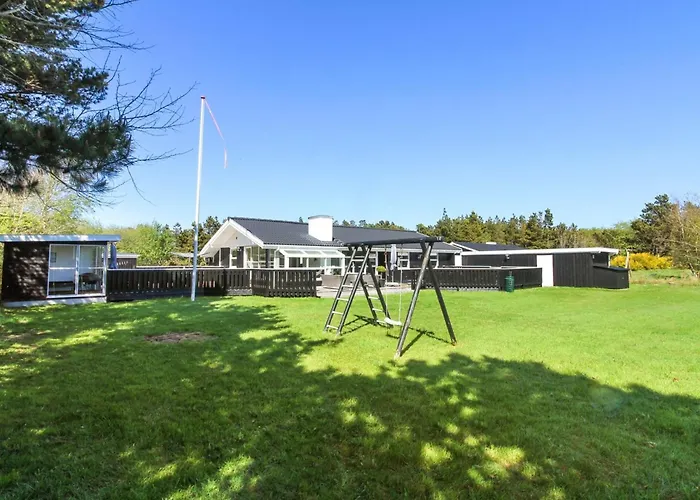 Emilia - 1-8km From The Sea By Interhome Feriehus *