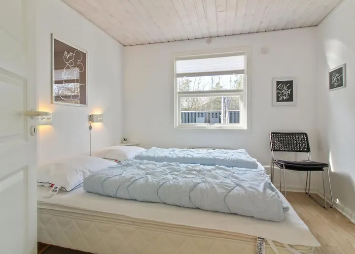 Emilia - 1-8km From The Sea By Interhome *