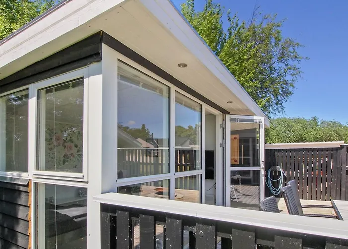 Emilia - 1-8km From The Sea By Interhome Feriehus *